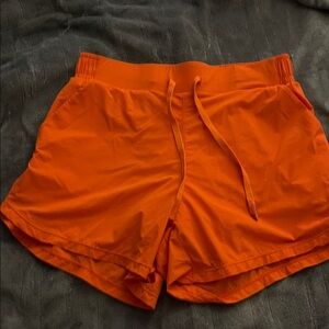 Mono B Lined Athleisure Shorts. Sz M